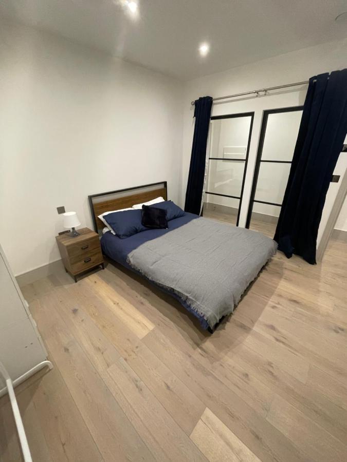 Ferienwohnung Blue Lagoon London Exterior foto